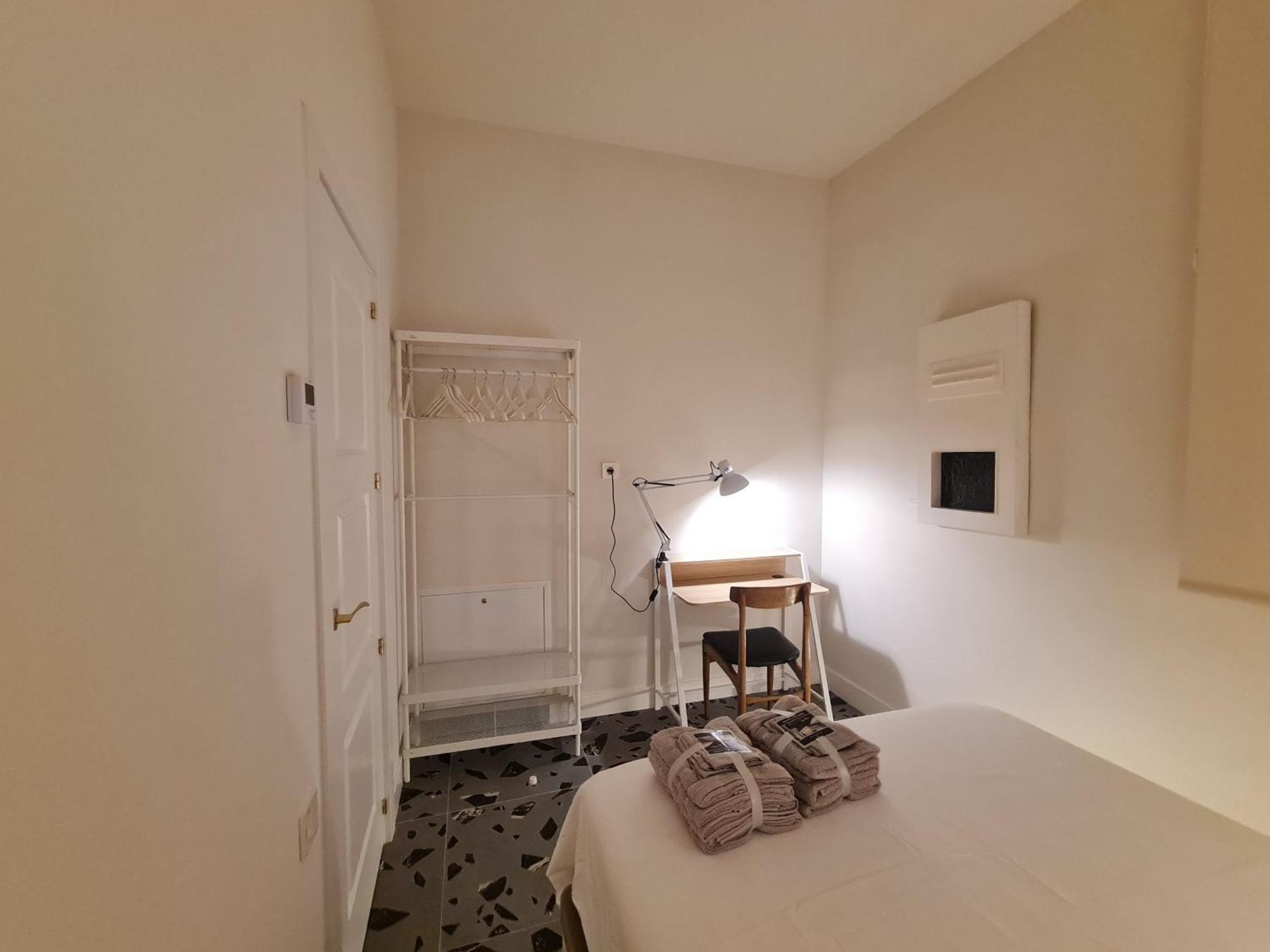 City Center Madrid Apartment With 2 Bedrooms Dış mekan fotoğraf