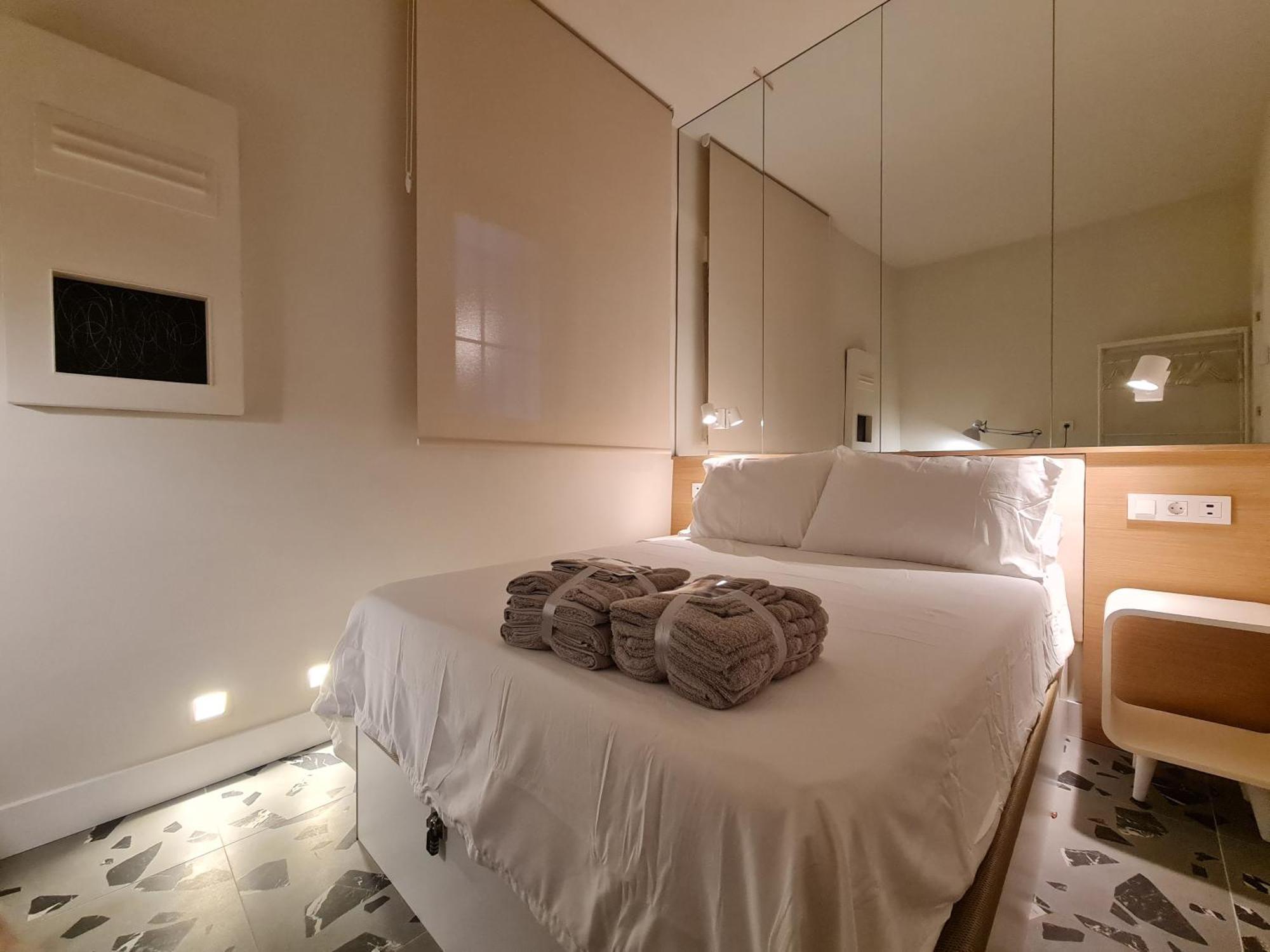 City Center Madrid Apartment With 2 Bedrooms Dış mekan fotoğraf
