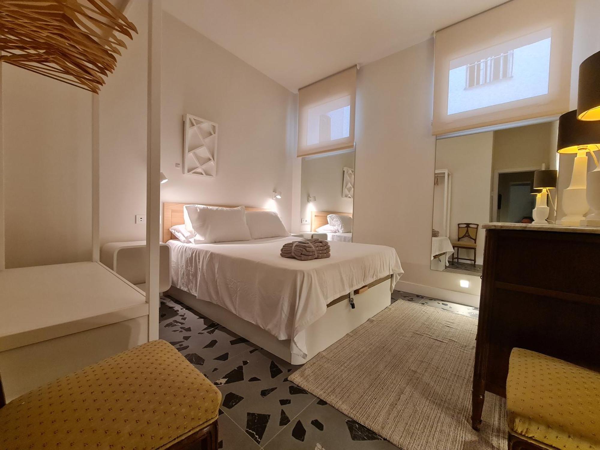 City Center Madrid Apartment With 2 Bedrooms Dış mekan fotoğraf