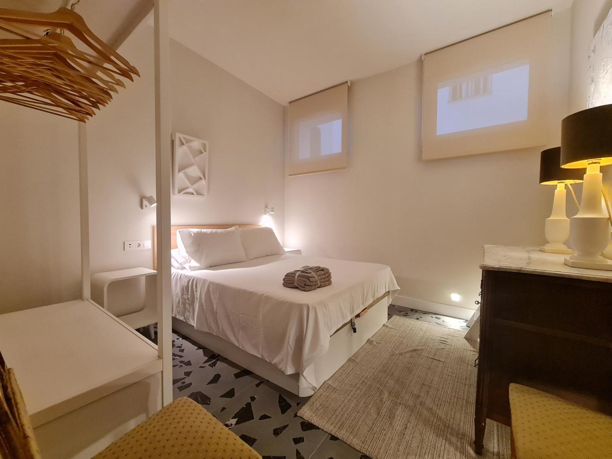 City Center Madrid Apartment With 2 Bedrooms Dış mekan fotoğraf